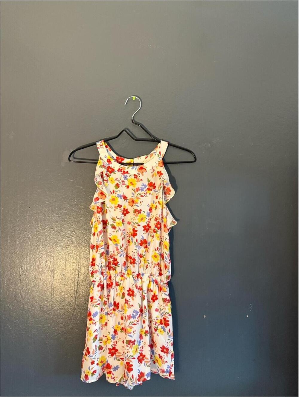 Le Lis Women's Floral Summer Romper One-Piece - New with Tags